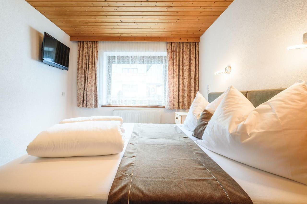 Appartement Heidi Umhausen Exteriör bild